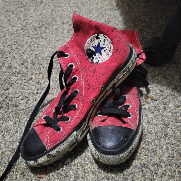 Custom Red High-Top Converse - Picture 2 of 3